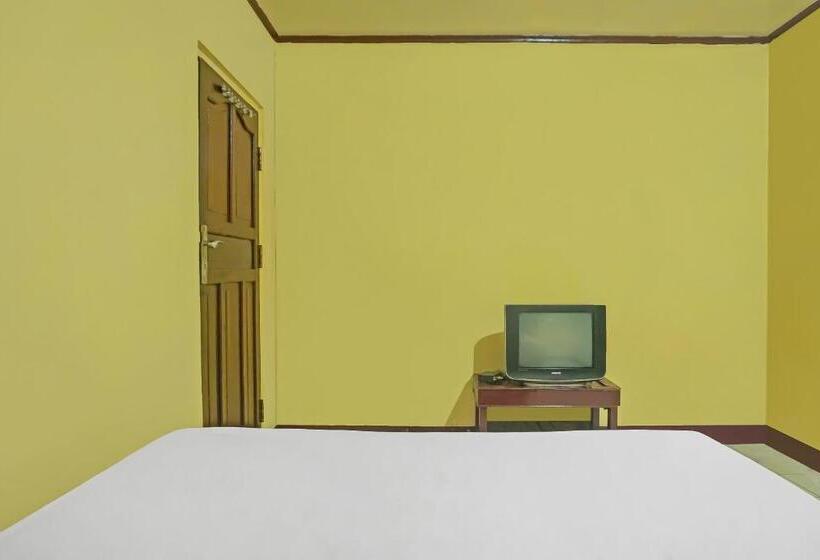 ホテル Oyo 93523 Penginapan Laras Paminggir