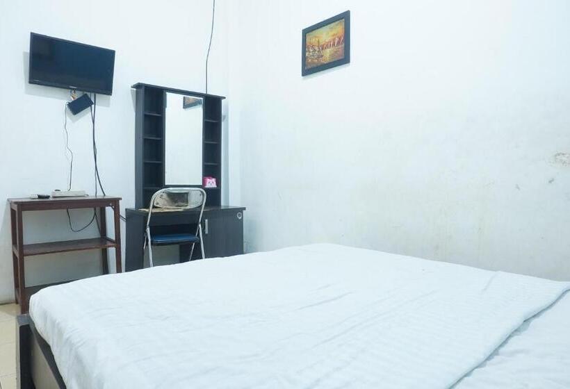 هتل Oyo 93523 Penginapan Laras Paminggir