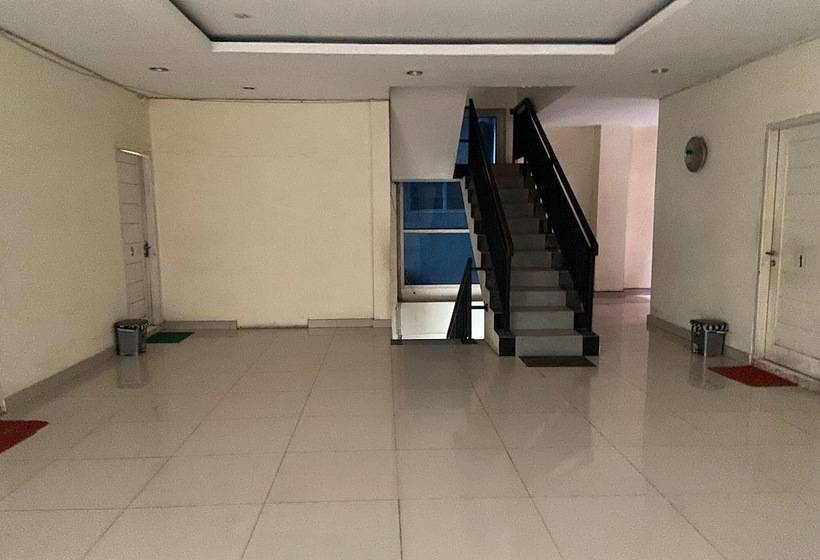 酒店 Oyo 93528 Guest House Zidan 21