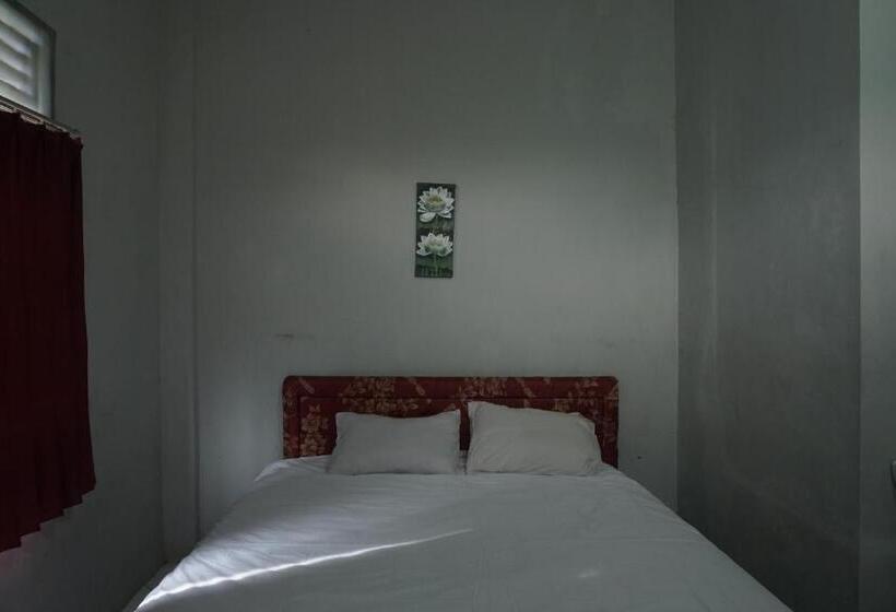 酒店 Oyo 93528 Guest House Zidan 21