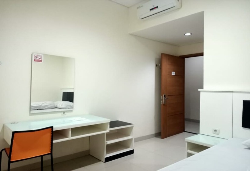 호텔 Oyo 93538 Millow Kost