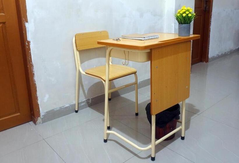 호텔 Oyo 93538 Millow Kost