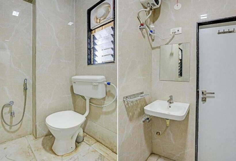 Отель Oyo Pooja Palace