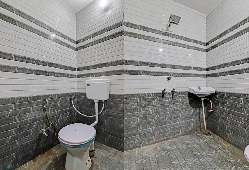 فندق Oyo Raj Laxmi Hotal Kuchaman City