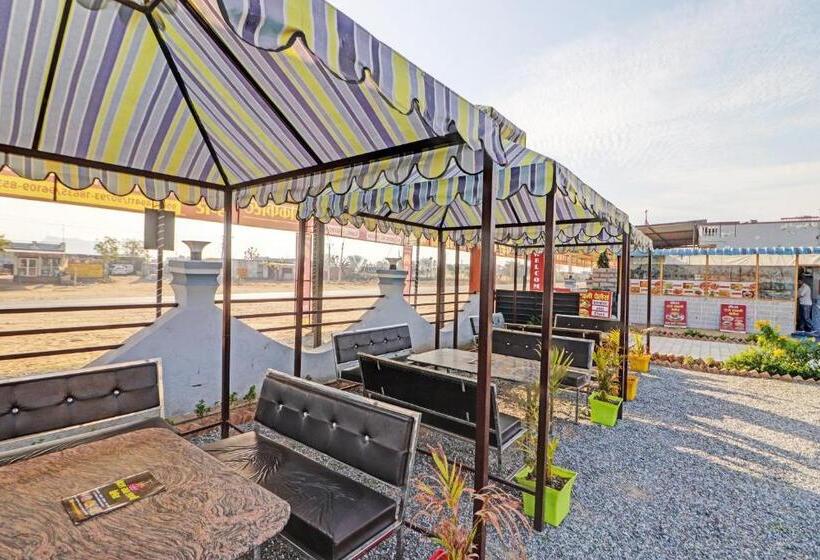 فندق Oyo Raj Laxmi Hotal Kuchaman City