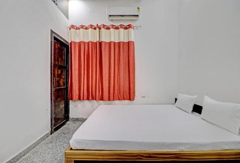 فندق Oyo Raj Laxmi Hotal Kuchaman City