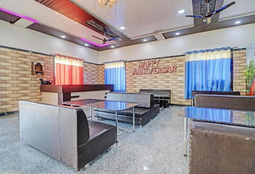 فندق Oyo Raj Laxmi Hotal Kuchaman City