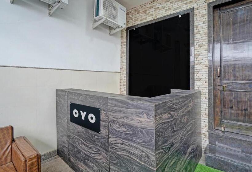 ホテル Oyo The Grand Rediance