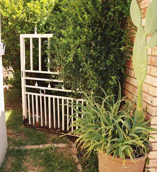 בית מלון כפרי Renosterberg By Klg