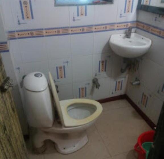 فندق Sai Plaza , Akbarpur