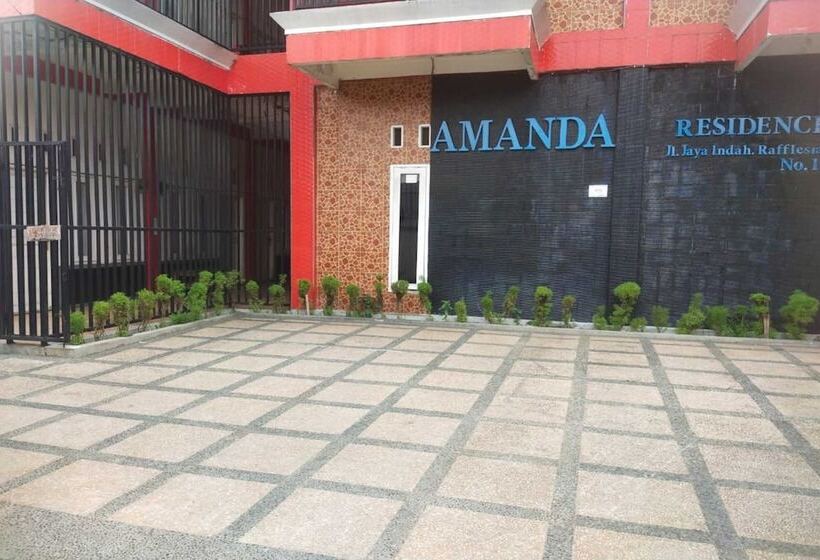 בית מלון כפרי Spot On 93478 Amanda Residence Syariah