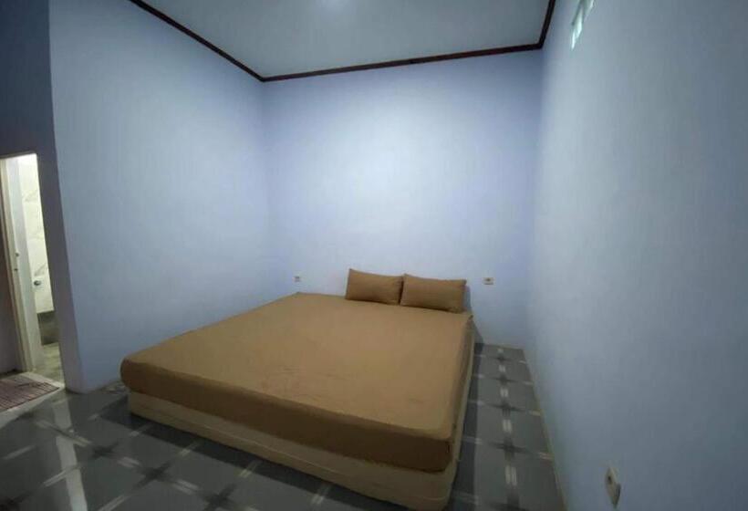 호텔 Spot On 93510 Penginapan Melati Tanjung