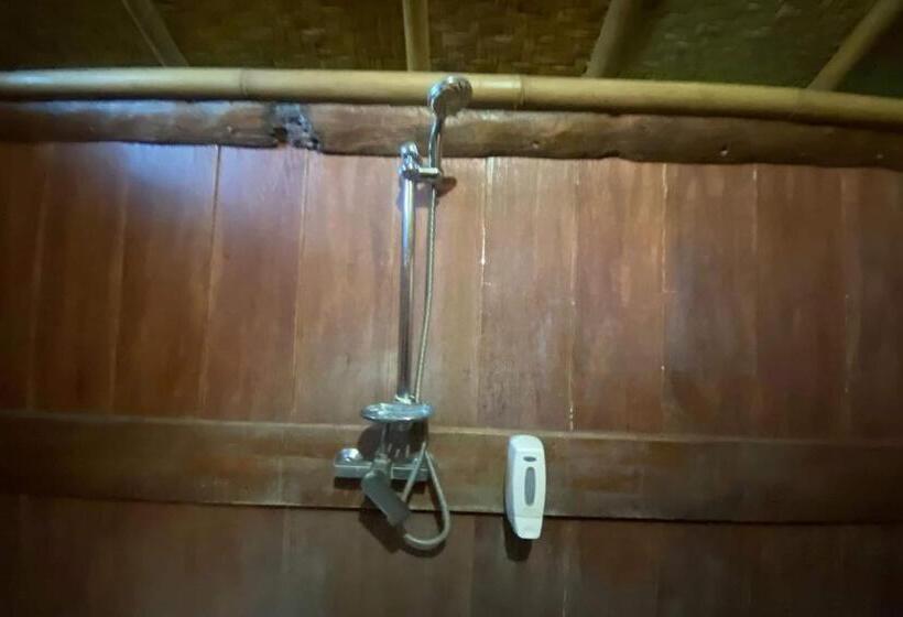 בית מלון כפרי Spot On 93511 Rinjana Homestay