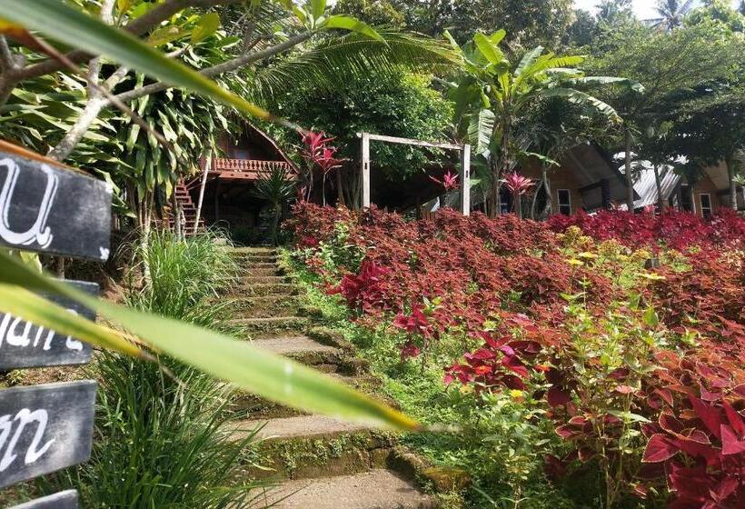 בית מלון כפרי Spot On 93511 Rinjana Homestay