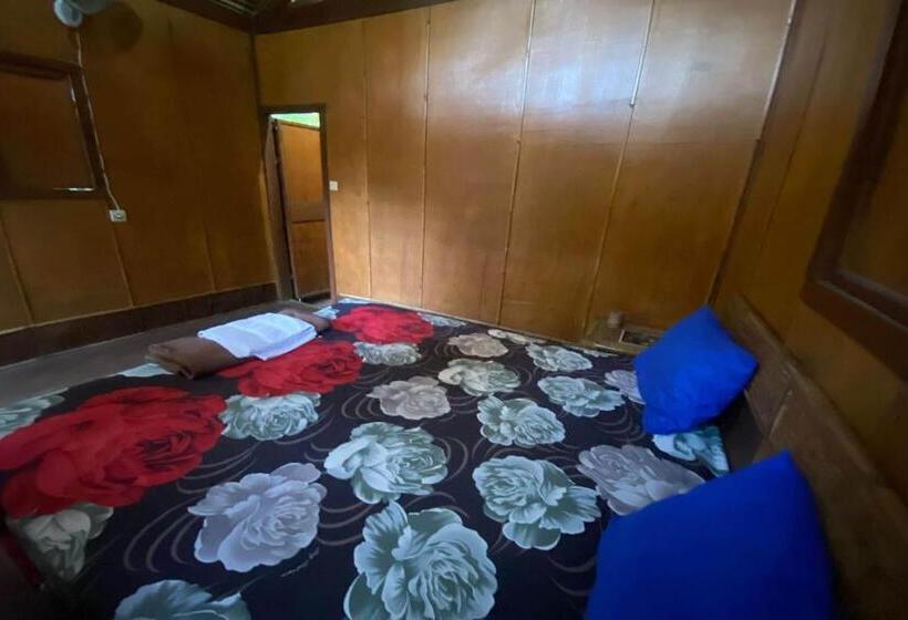 בית מלון כפרי Spot On 93511 Rinjana Homestay