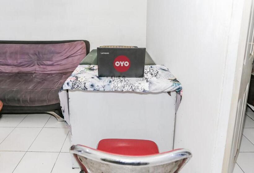 Hotel Spot On 93515 Pulo Gebang Guest House