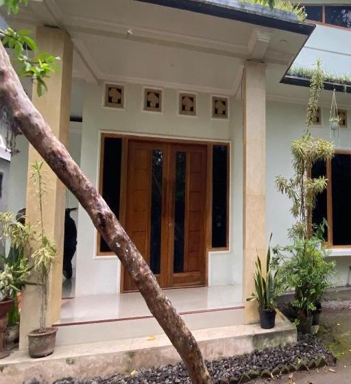 בית מלון כפרי Spot On 93519 Kebun Manis Homestay