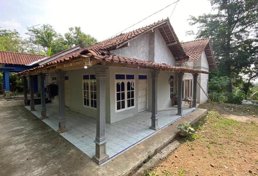 酒店 Spot On 93527 Agus Kostel Syariah