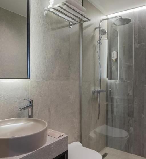 هتل Square By Margo