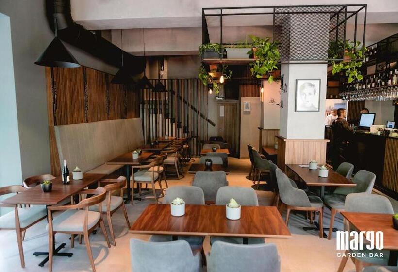 هتل Square By Margo