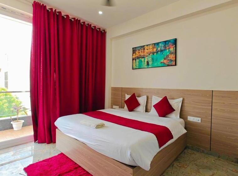 酒店 Ss Noida Sector 121 Bl 04