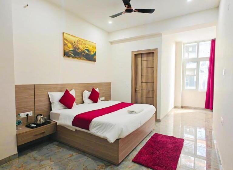 酒店 Ss Noida Sector 121 Bl 04