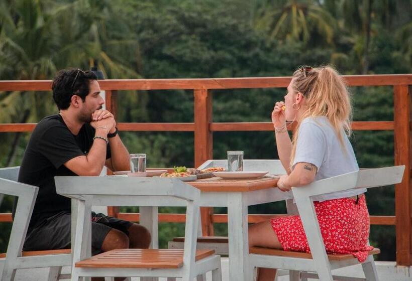 호텔 Triton Dondra