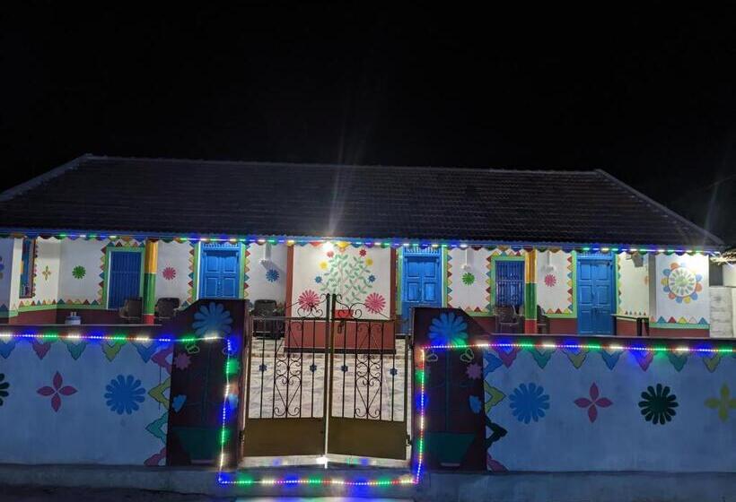 호텔 White Land Villagestay