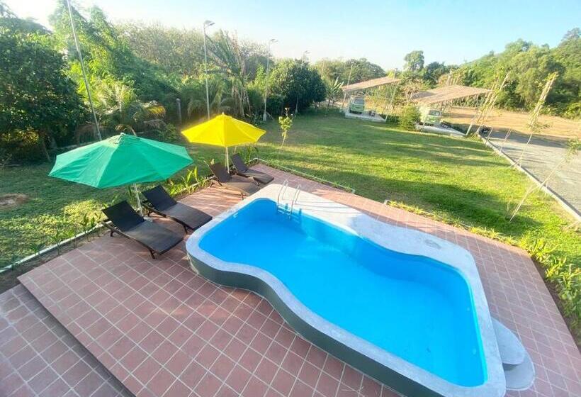 Kep Orchid Boutique Resort