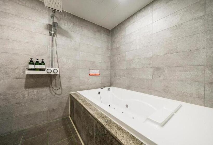 Мотель Kkaebi Stay