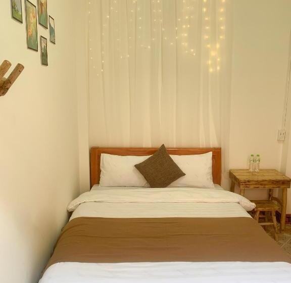 هاستل Nấm Homestay