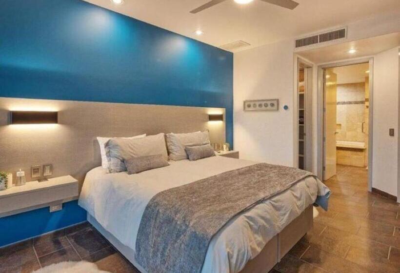 Ocean Front Resort J 107