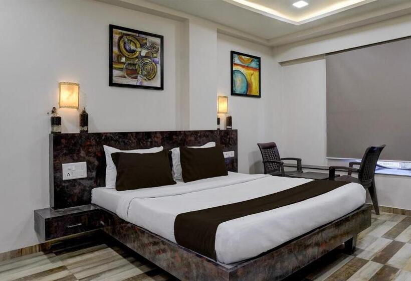 בית מלון כפרי O Dh