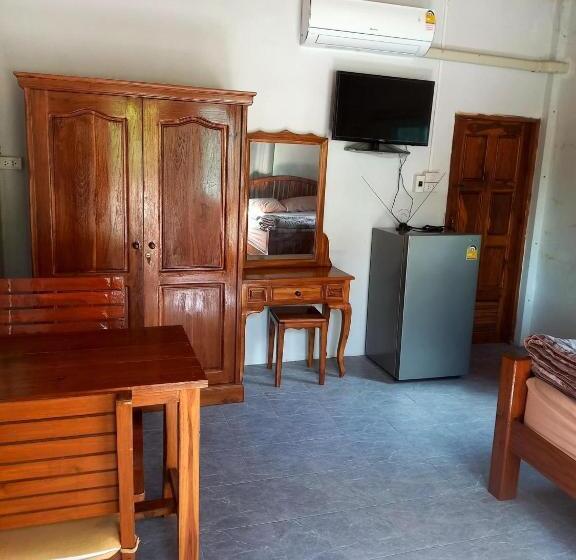 Пансион ครัวป่าตันแอนด์โฮมสเตย์