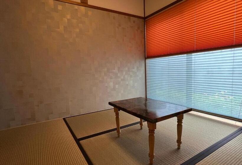 Пансион ゲストハウスみんちゅう