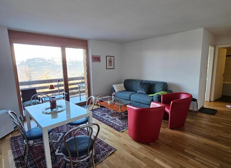 פנסיון Appartement Meublé à Louer à Nax