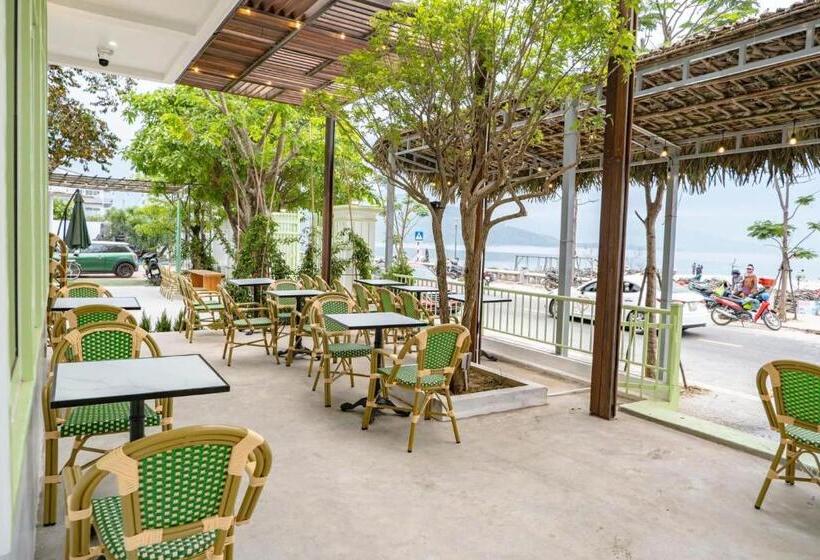 پانسیون B&h Villa   Villa Has Swimming Pool