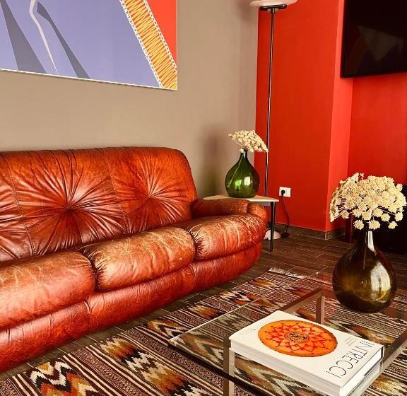 פנסיון Carrales Guest House