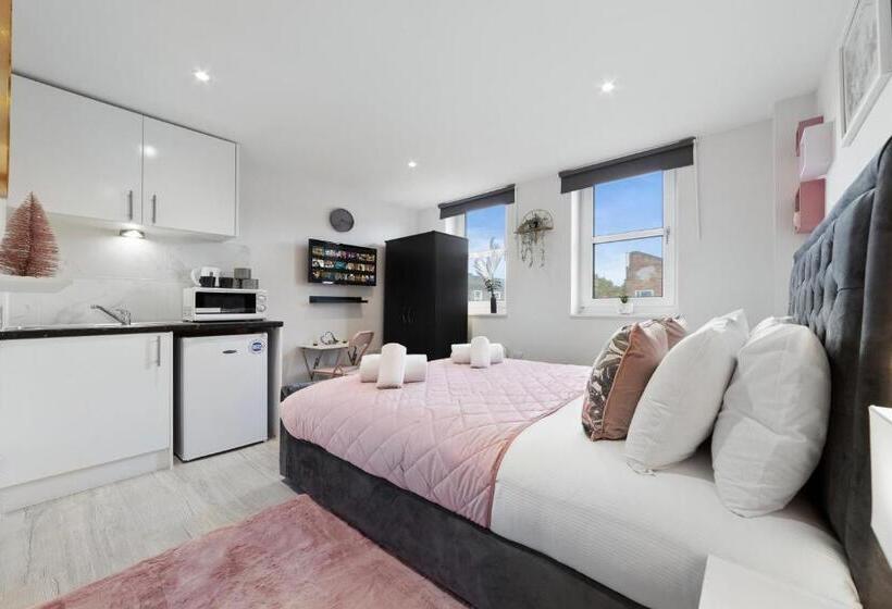 ペンション Crystal Palace Stays   Se20