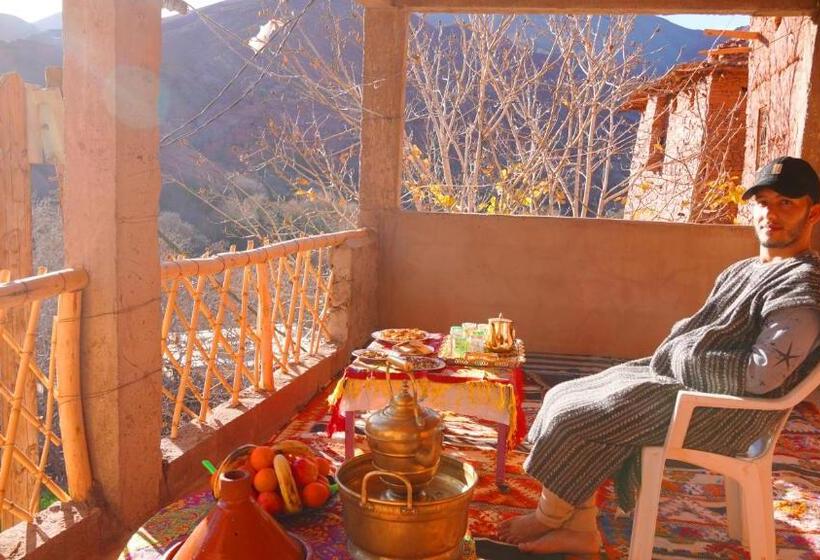 پانسیون Dar Megdaz