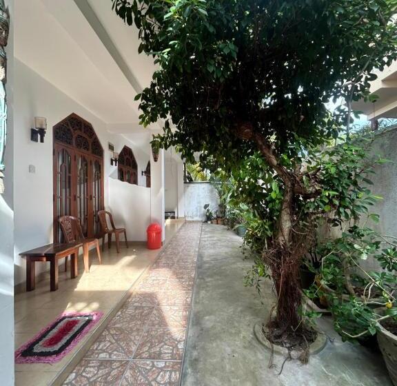 펜션 Gangu Guest House Unawatuna