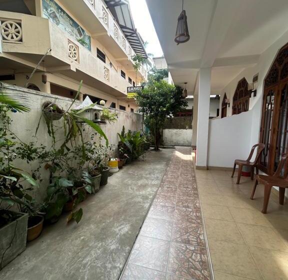 펜션 Gangu Guest House Unawatuna