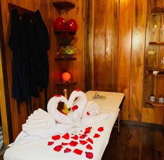 بنسيون Guayabo Hostal Mindo