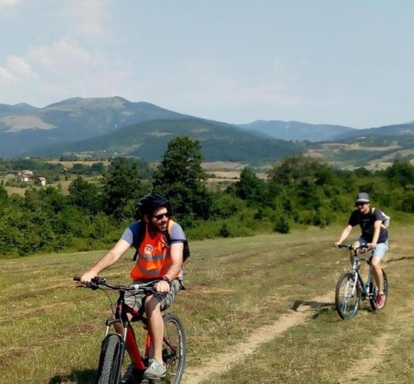 פנסיון Complex Arbanashki Style Panoramic View With Summer And Winter Terrace, Sauna, Children S And Adult