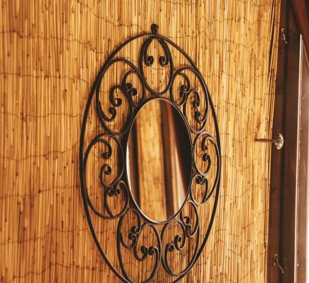 פנסיון Complex Arbanashki Style Panoramic View With Summer And Winter Terrace, Sauna, Children S And Adult