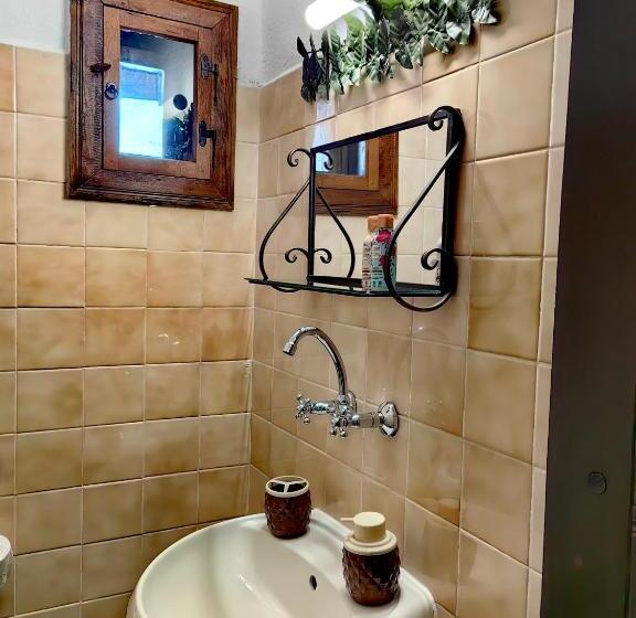 פנסיון Complex Arbanashki Style Panoramic View With Summer And Winter Terrace, Sauna, Children S And Adult