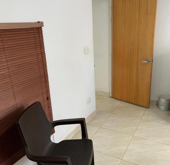 פנסיון Hostel Bogotá Kings