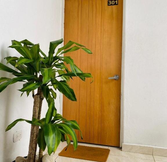 פנסיון Hostel Bogotá Kings