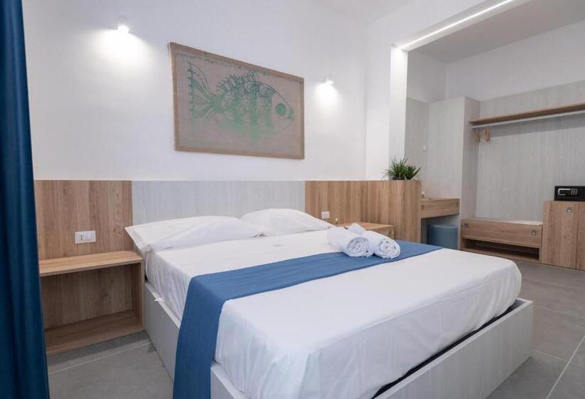 膳宿费 Il Cortile Isola Casa Vacanze