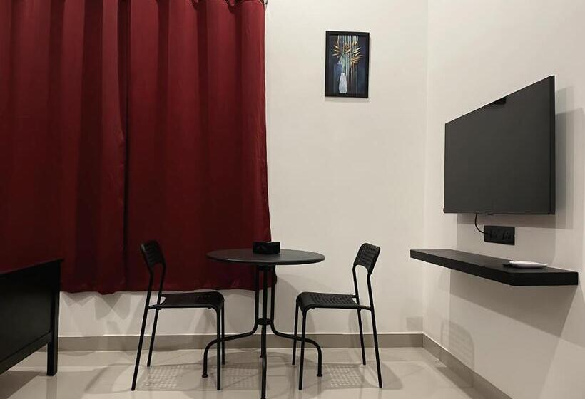 פנסיון Kiana Stays